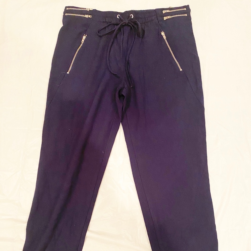Woman’s Zara premium leggings size Medium